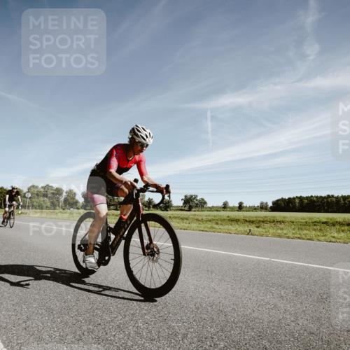 07.09.2025 - 19. Norderstedt Triathlon Michael Burmester http://msf.ph/oto/8852446 07.09.2025 11:35:02 Radfahren 155, 228, 280, 793, 1244 meine-sportfotos.de