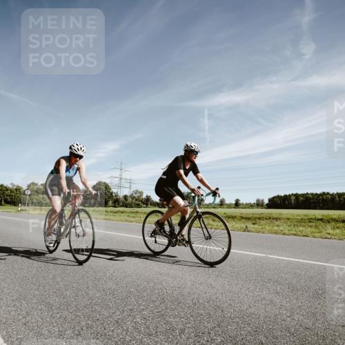 07.09.2025 - 19. Norderstedt Triathlon Michael Burmester http://msf.ph/oto/8852449 07.09.2025 11:35:03 Radfahren 155, 228, 280, 793, 1244 meine-sportfotos.de