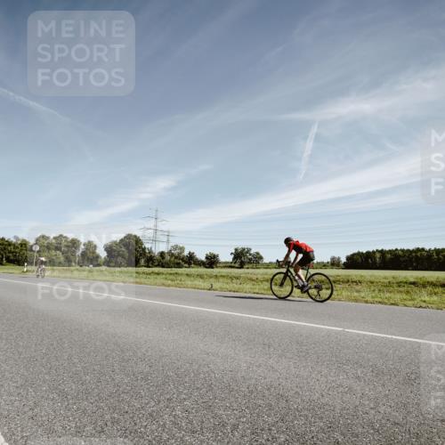 07.09.2025 - 19. Norderstedt Triathlon Michael Burmester http://msf.ph/oto/8852636 07.09.2025 11:37:27 Radfahren 149 meine-sportfotos.de