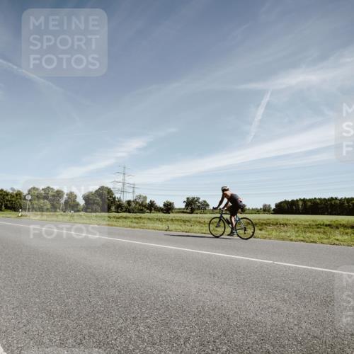 07.09.2025 - 19. Norderstedt Triathlon Michael Burmester http://msf.ph/oto/8852692 07.09.2025 11:38:21 Radfahren  meine-sportfotos.de