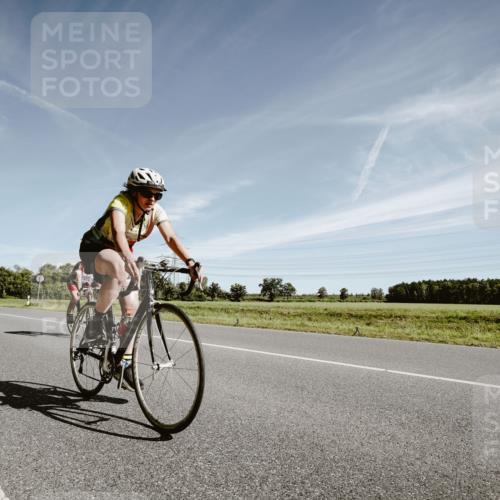 07.09.2025 - 19. Norderstedt Triathlon Michael Burmester http://msf.ph/oto/8852709 07.09.2025 11:38:34 Radfahren 860, 1236 meine-sportfotos.de