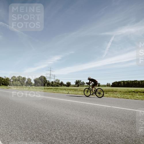 07.09.2025 - 19. Norderstedt Triathlon Michael Burmester http://msf.ph/oto/8852724 07.09.2025 11:38:49 Radfahren  meine-sportfotos.de