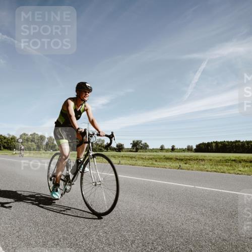 07.09.2025 - 19. Norderstedt Triathlon Michael Burmester http://msf.ph/oto/8852759 07.09.2025 11:39:16 Radfahren 729, 746, 778 meine-sportfotos.de