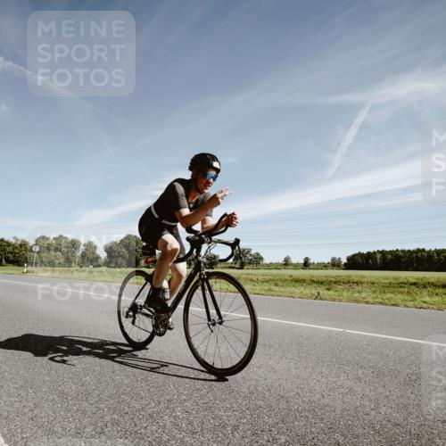 07.09.2025 - 19. Norderstedt Triathlon Michael Burmester http://msf.ph/oto/8852769 07.09.2025 11:39:22 Radfahren 729, 859 meine-sportfotos.de