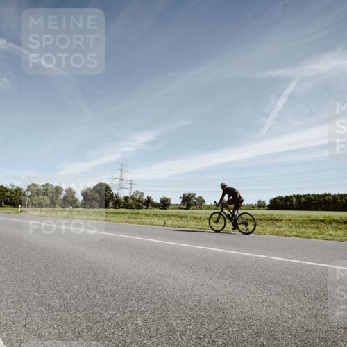 07.09.2025 - 19. Norderstedt Triathlon Michael Burmester http://msf.ph/oto/8852808 07.09.2025 11:39:47 Radfahren  meine-sportfotos.de