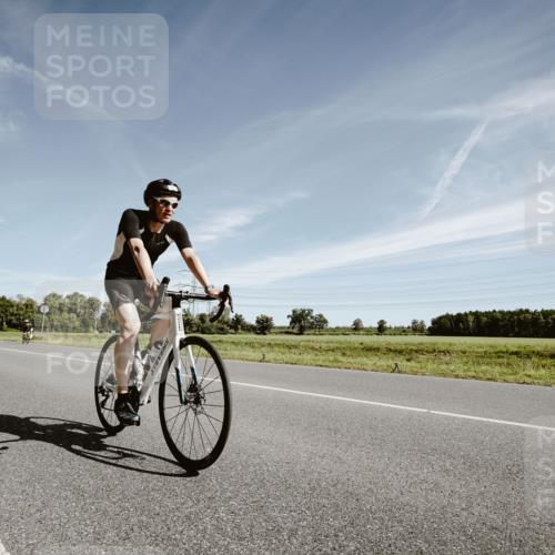 07.09.2025 - 19. Norderstedt Triathlon Michael Burmester http://msf.ph/oto/8852821 07.09.2025 11:40:03 Radfahren 306, 846 meine-sportfotos.de