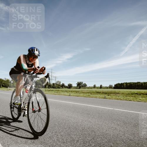 07.09.2025 - 19. Norderstedt Triathlon Michael Burmester http://msf.ph/oto/8852936 07.09.2025 11:41:36 Radfahren 703, 1218 meine-sportfotos.de