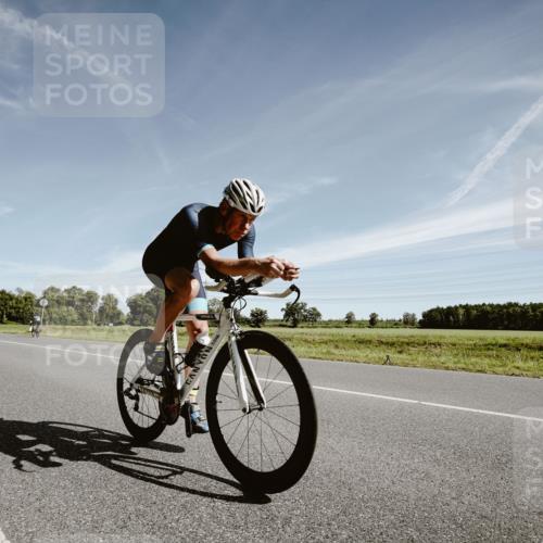07.09.2025 - 19. Norderstedt Triathlon Michael Burmester http://msf.ph/oto/8852957 07.09.2025 11:41:45 Radfahren 837, 1301 meine-sportfotos.de