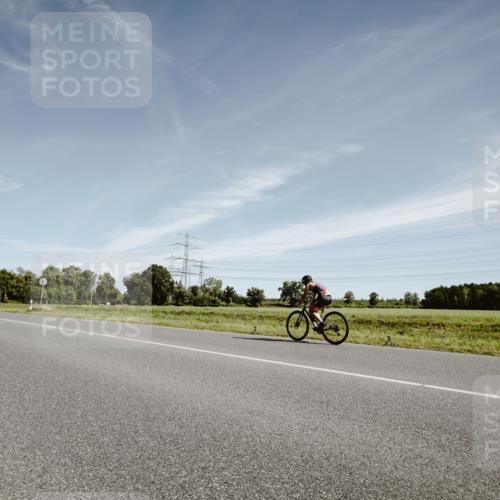07.09.2025 - 19. Norderstedt Triathlon Michael Burmester http://msf.ph/oto/8853020 07.09.2025 11:42:57 Radfahren 233, 857 meine-sportfotos.de