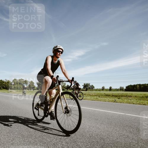 07.09.2025 - 19. Norderstedt Triathlon Michael Burmester http://msf.ph/oto/8853034 07.09.2025 11:43:03 Radfahren 185, 1394 meine-sportfotos.de