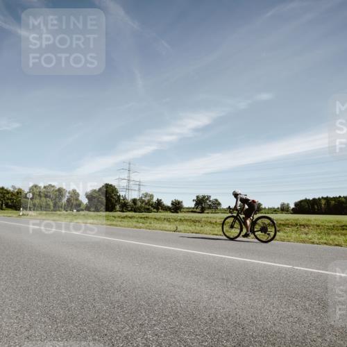 07.09.2025 - 19. Norderstedt Triathlon Michael Burmester http://msf.ph/oto/8853076 07.09.2025 11:44:08 Radfahren 146, 1348 meine-sportfotos.de