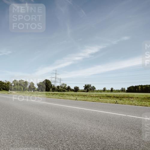 07.09.2025 - 19. Norderstedt Triathlon Michael Burmester http://msf.ph/oto/8853164 07.09.2025 11:45:28 Radfahren 1190, 1365 meine-sportfotos.de