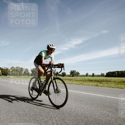 07.09.2025 - 19. Norderstedt Triathlon Michael Burmester http://msf.ph/oto/8853168 07.09.2025 11:45:29 Radfahren 1190, 1365 meine-sportfotos.de
