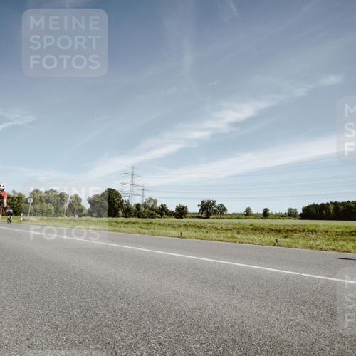 07.09.2025 - 19. Norderstedt Triathlon Michael Burmester http://msf.ph/oto/8853265 07.09.2025 11:46:50 Radfahren 736, 1258, 1333 meine-sportfotos.de