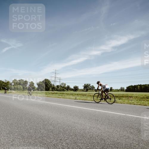 07.09.2025 - 19. Norderstedt Triathlon Michael Burmester http://msf.ph/oto/8853447 07.09.2025 11:49:28 Radfahren  meine-sportfotos.de