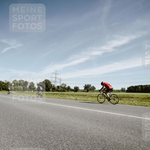 07.09.2025 - 19. Norderstedt Triathlon Michael Burmester http://msf.ph/oto/8853458 07.09.2025 11:49:32 Radfahren  meine-sportfotos.de