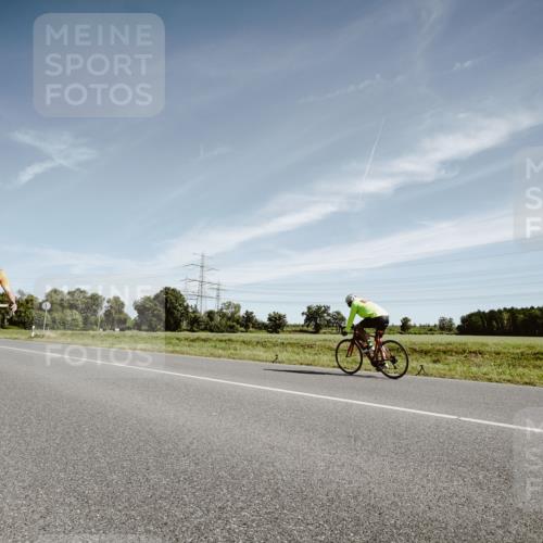 07.09.2025 - 19. Norderstedt Triathlon Michael Burmester http://msf.ph/oto/8853508 07.09.2025 11:50:41 Radfahren 149 meine-sportfotos.de