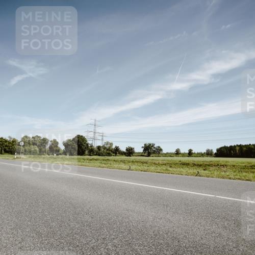 07.09.2025 - 19. Norderstedt Triathlon Michael Burmester http://msf.ph/oto/8853529 07.09.2025 11:51:03 Radfahren 763 meine-sportfotos.de