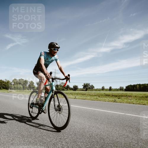 07.09.2025 - 19. Norderstedt Triathlon Michael Burmester http://msf.ph/oto/8853540 07.09.2025 11:51:11 Radfahren 1239 meine-sportfotos.de