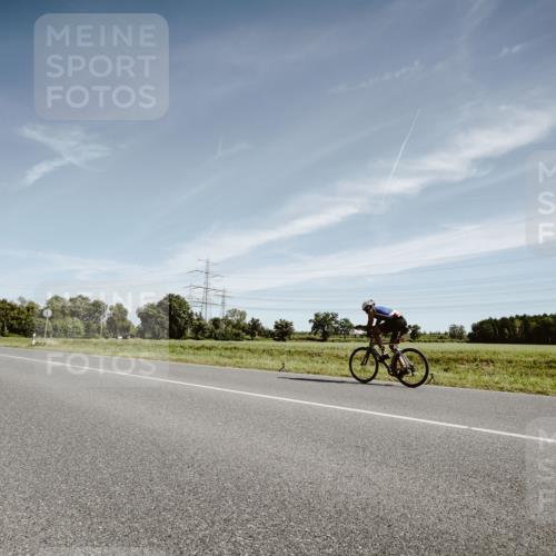 07.09.2025 - 19. Norderstedt Triathlon Michael Burmester http://msf.ph/oto/8853547 07.09.2025 11:51:24 Radfahren  meine-sportfotos.de