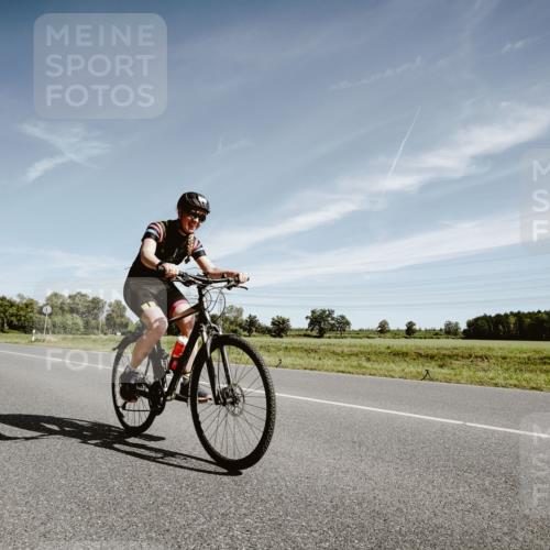 07.09.2025 - 19. Norderstedt Triathlon Michael Burmester http://msf.ph/oto/8853561 07.09.2025 11:51:33 Radfahren 299 meine-sportfotos.de