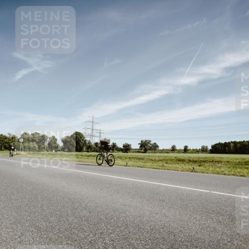 07.09.2025 - 19. Norderstedt Triathlon Michael Burmester http://msf.ph/oto/8853626 07.09.2025 11:52:15 Radfahren 719 meine-sportfotos.de
