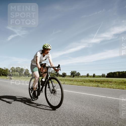 07.09.2025 - 19. Norderstedt Triathlon Michael Burmester http://msf.ph/oto/8853633 07.09.2025 11:52:17 Radfahren 184, 719 meine-sportfotos.de