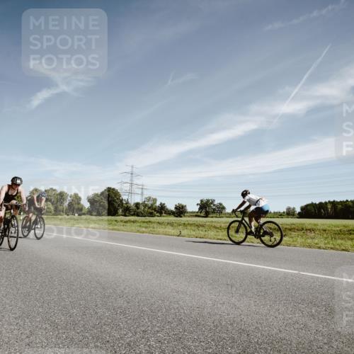 07.09.2025 - 19. Norderstedt Triathlon Michael Burmester http://msf.ph/oto/8853778 07.09.2025 11:53:42 Radfahren 168, 765, 846 meine-sportfotos.de