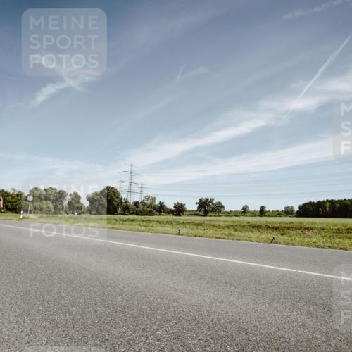 07.09.2025 - 19. Norderstedt Triathlon Michael Burmester http://msf.ph/oto/8853824 07.09.2025 11:54:22 Radfahren 287, 748, 1233 meine-sportfotos.de