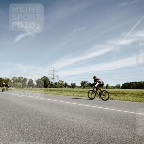 07.09.2025 - 19. Norderstedt Triathlon Michael Burmester http://msf.ph/oto/8853846 07.09.2025 11:54:33 Radfahren  meine-sportfotos.de