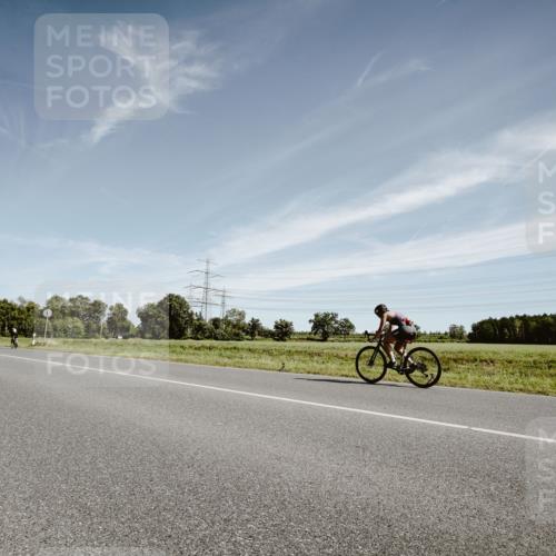 07.09.2025 - 19. Norderstedt Triathlon Michael Burmester http://msf.ph/oto/8854070 07.09.2025 11:57:03 Radfahren 857 meine-sportfotos.de