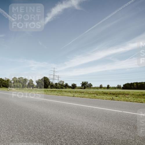 07.09.2025 - 19. Norderstedt Triathlon Michael Burmester http://msf.ph/oto/8854789 07.09.2025 12:01:15 Radfahren  meine-sportfotos.de