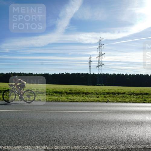 07.09.2025 - 19. Norderstedt Triathlon Michael Burmester http://msf.ph/oto/8855090 07.09.2025 09:37:29 Radfahren  meine-sportfotos.de