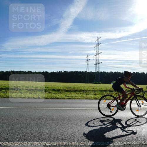 07.09.2025 - 19. Norderstedt Triathlon Michael Burmester http://msf.ph/oto/8855112 07.09.2025 09:37:56 Radfahren 557, 633 meine-sportfotos.de