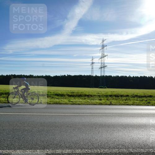 07.09.2025 - 19. Norderstedt Triathlon Michael Burmester http://msf.ph/oto/8855120 07.09.2025 09:38:00 Radfahren 557, 633 meine-sportfotos.de