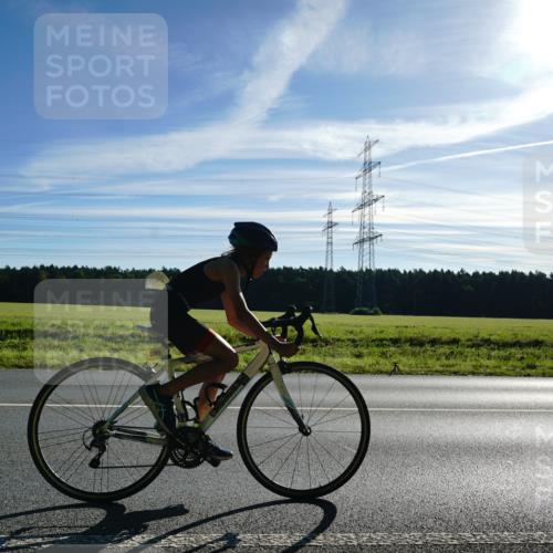 07.09.2025 - 19. Norderstedt Triathlon Michael Burmester http://msf.ph/oto/8855132 07.09.2025 09:38:17 Radfahren 595 meine-sportfotos.de