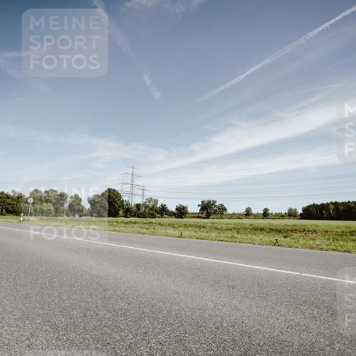 07.09.2025 - 19. Norderstedt Triathlon Michael Burmester http://msf.ph/oto/8855241 07.09.2025 12:05:46 Radfahren 245, 800 meine-sportfotos.de