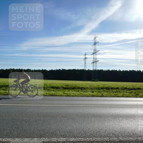 07.09.2025 - 19. Norderstedt Triathlon Michael Burmester http://msf.ph/oto/8855265 07.09.2025 09:40:36 Radfahren  meine-sportfotos.de