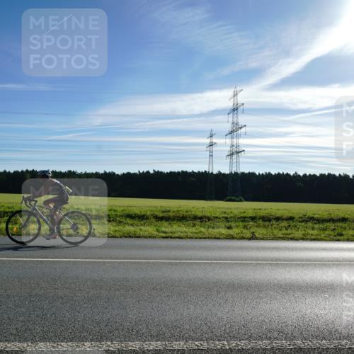 07.09.2025 - 19. Norderstedt Triathlon Michael Burmester http://msf.ph/oto/8855343 07.09.2025 09:43:02 Radfahren 579, 596 meine-sportfotos.de