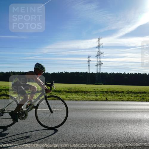 07.09.2025 - 19. Norderstedt Triathlon Michael Burmester http://msf.ph/oto/8855361 07.09.2025 09:43:48 Radfahren 571 meine-sportfotos.de