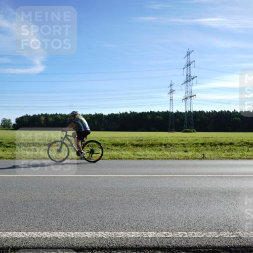 07.09.2025 - 19. Norderstedt Triathlon Michael Burmester http://msf.ph/oto/8855438 07.09.2025 10:25:54 Radfahren  meine-sportfotos.de