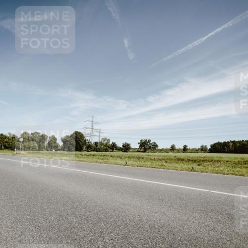 07.09.2025 - 19. Norderstedt Triathlon Michael Burmester http://msf.ph/oto/8855454 07.09.2025 12:08:04 Radfahren 765 meine-sportfotos.de