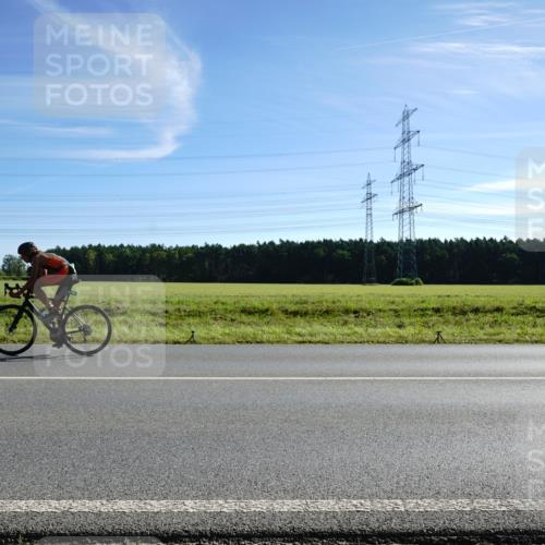 07.09.2025 - 19. Norderstedt Triathlon Michael Burmester http://msf.ph/oto/8855465 07.09.2025 10:28:56 Radfahren 1141 meine-sportfotos.de