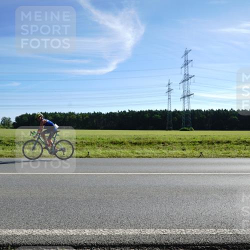 07.09.2025 - 19. Norderstedt Triathlon Michael Burmester http://msf.ph/oto/8855541 07.09.2025 10:31:48 Radfahren 1131 meine-sportfotos.de