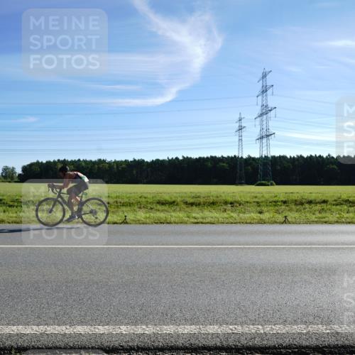 07.09.2025 - 19. Norderstedt Triathlon Michael Burmester http://msf.ph/oto/8855555 07.09.2025 10:32:27 Radfahren  meine-sportfotos.de