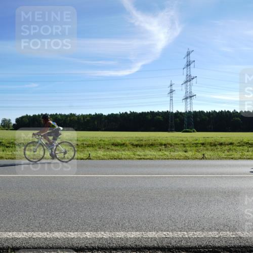 07.09.2025 - 19. Norderstedt Triathlon Michael Burmester http://msf.ph/oto/8855605 07.09.2025 10:33:40 Radfahren  meine-sportfotos.de