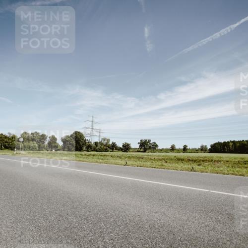 07.09.2025 - 19. Norderstedt Triathlon Michael Burmester http://msf.ph/oto/8855626 07.09.2025 12:09:38 Radfahren  meine-sportfotos.de