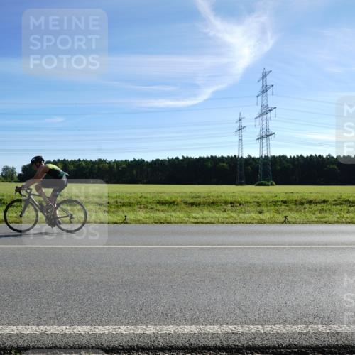 07.09.2025 - 19. Norderstedt Triathlon Michael Burmester http://msf.ph/oto/8855642 07.09.2025 10:34:28 Radfahren  meine-sportfotos.de