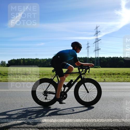 07.09.2025 - 19. Norderstedt Triathlon Michael Burmester http://msf.ph/oto/8855761 07.09.2025 10:38:48 Radfahren 685 meine-sportfotos.de