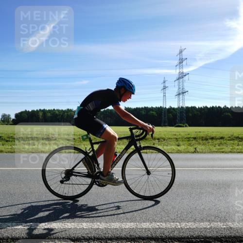 07.09.2025 - 19. Norderstedt Triathlon Michael Burmester http://msf.ph/oto/8855780 07.09.2025 10:39:26 Radfahren 93 meine-sportfotos.de